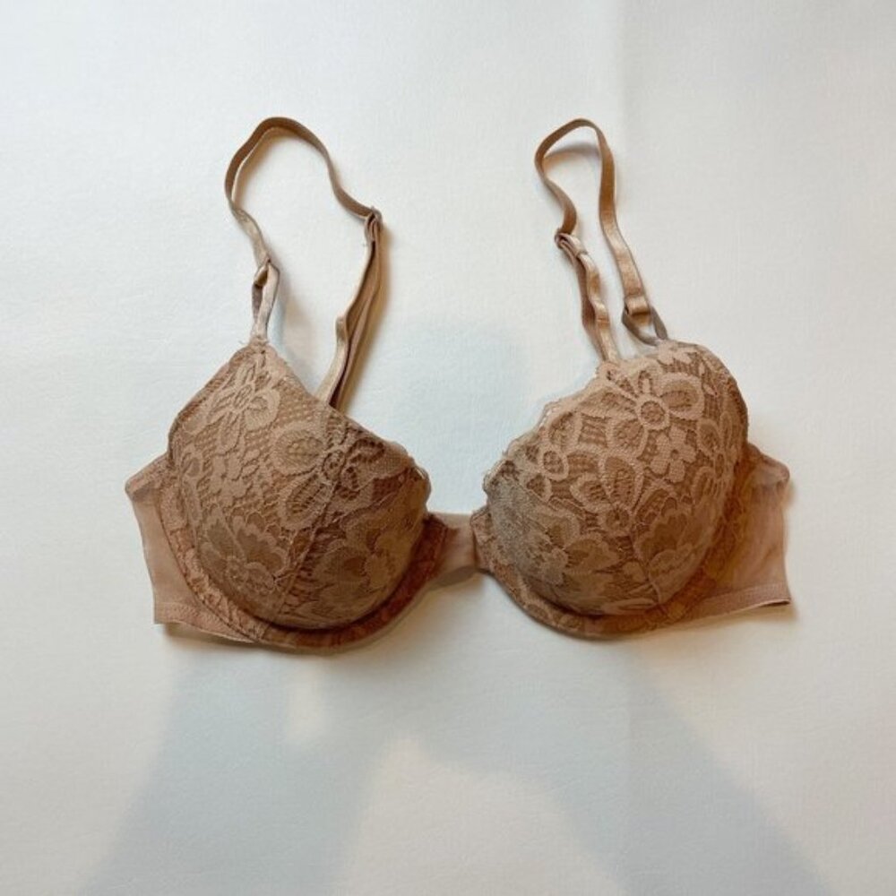 NWOT Victoria's Secret Bra 32C Lined Demi Beige Floral Lace B1449